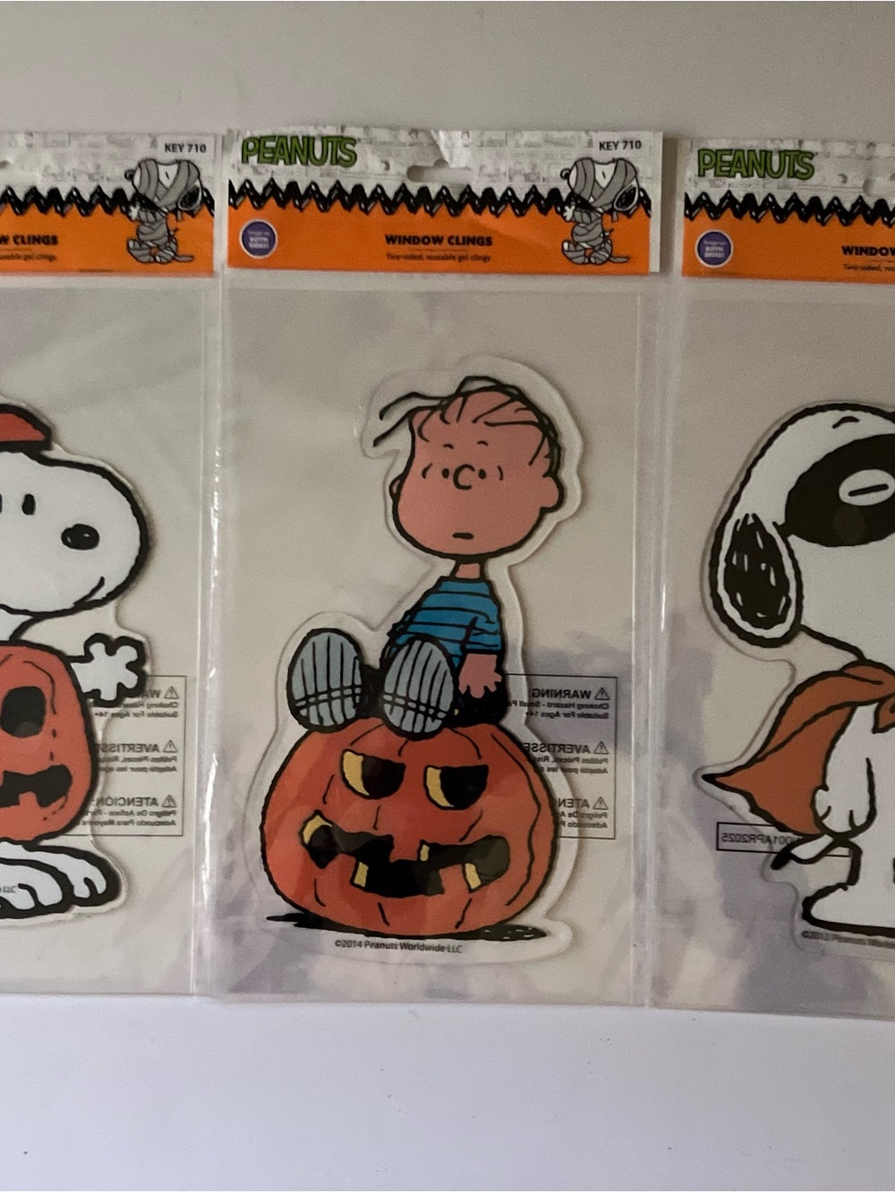 Peanuts Snoopy/Linus Halloween Window Clings